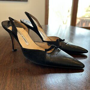 Manolo Blahnik Black Leather and Suede Slingback Shoes Size 38 Pointed Toe Pumps